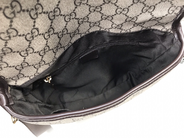 激安グッチバッグコピー着用イメージ